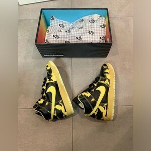 Nike Hightop Dunks - Black and Yellow - Leather Size 8.5